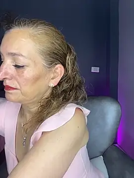 JennaMilf  online show from April 2026 06:13:02 PM