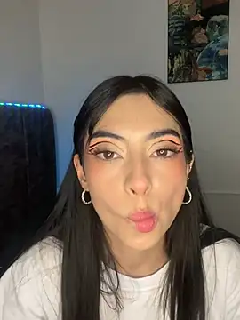 junorise23 online show from March 2026 03:56:01 AM