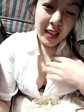 Lucky cutee online show from January 2026 12:11:01 PM