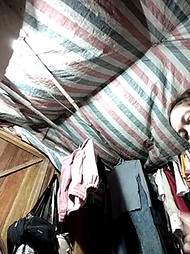 Snapshot of Lucky_cutee chatting on January 2026 10:24:01 PM Lucky cutee online show from January 2026 10:24:01 PM