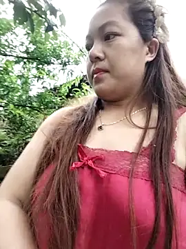 Snapshot of Lucky_cutee chatting on April 2026 11:22:02 PM Lucky cutee online show from April 2026 11:22:02 PM