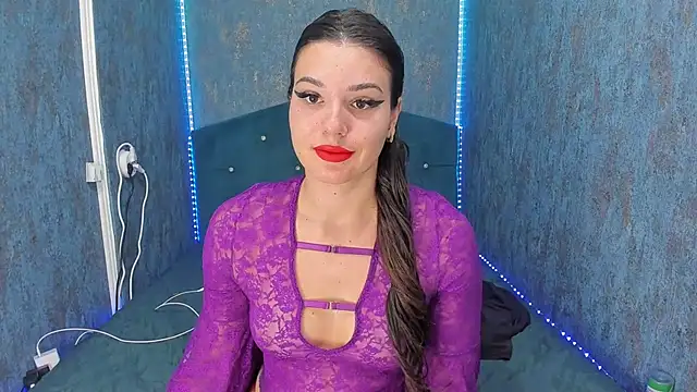 RedAssHottie online show from September 2025 03:05:01 AM