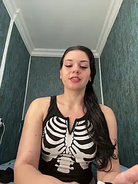 RedAssHottie online show from April 2026 04:46:01 AM