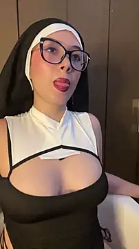 EmmaInPink online show from February 2026 05:58:01 PM