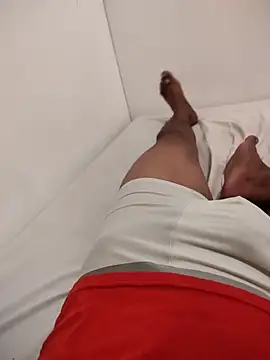 gaybandung online show from December 2025 05:20:01 PM