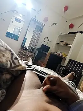 Snapshot of daddy_raj1208 chatting on January 2026 06:33:02 PM daddy raj1208 online show from January 2026 06:33:02 PM