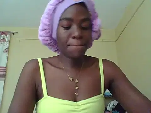 Snapshot of Sexxy_paid chatting on February 2026 11:35:02 AM Sexxy paid online show from February 2026 11:35:02 AM