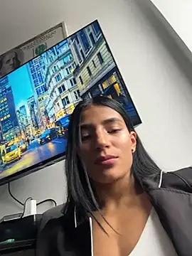 Ema Rose  online show from February 2026 08:54:01 PM