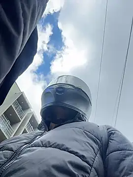 Ema Rose  online show from February 2026 06:16:01 PM