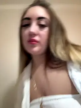 Snapshot of merabel1995 chatting on January 2026 10:01:01 PM merabel1995 online show from January 2026 10:01:01 PM