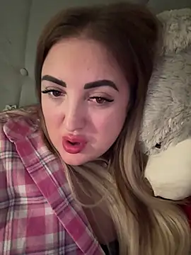 Snapshot of merabel1995 chatting on March 2026 07:08:02 PM merabel1995 online show from March 2026 07:08:02 PM