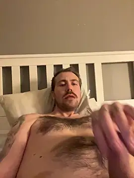 Snapshot of Slugochsugen chatting on February 2026 05:44:02 AM Slugochsugen online show from February 2026 05:44:02 AM