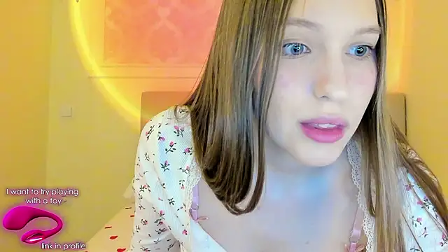 Alllura online show from January 2026 11:14:01 PM