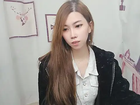 whitecat13 online show from February 2026 10:42:02 AM