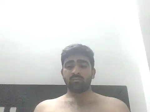 rajj3599 online show from February 2026 04:49:02 PM