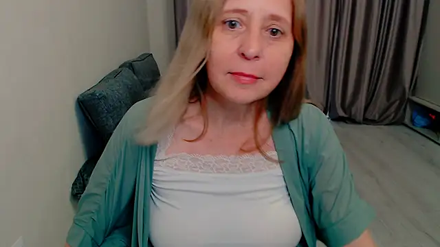MiLenaMilf online show from June 2026 07:32:02 AM