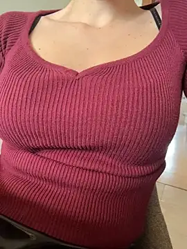 SugarLily24 online show from March 2026 01:39:01 PM