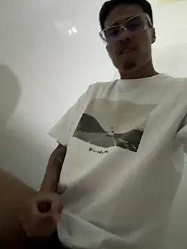 Latin Paisa Boy online show from May 2026 11:12:02 PM