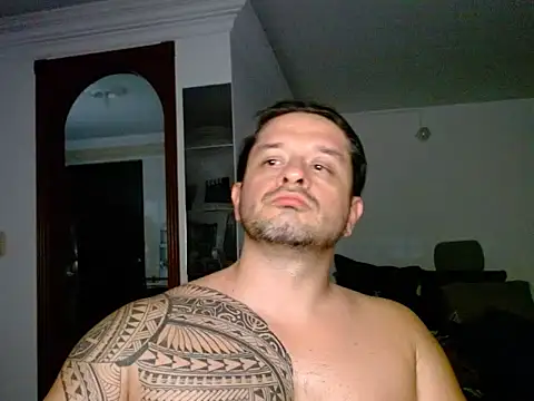 gonzzohunterr online show from July 2026 04:33:02 AM