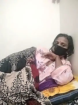 Snapshot of Hot_Sweety02 chatting on January 2026 10:36:02 PM Hot Sweety02 online show from January 2026 10:36:02 PM