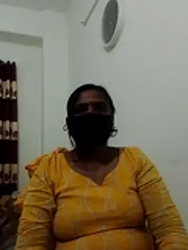 Snapshot of Hot_Sweety02 chatting on March 2026 10:14:01 PM Hot Sweety02 online show from March 2026 10:14:01 PM