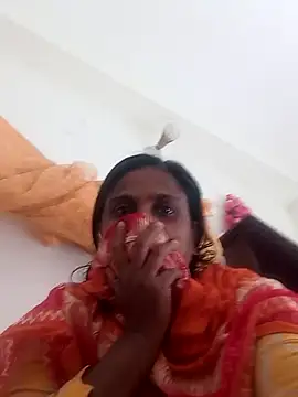 Snapshot of Hot_Sweety02 chatting on April 2026 10:08:01 AM Hot Sweety02 online show from April 2026 10:08:01 AM