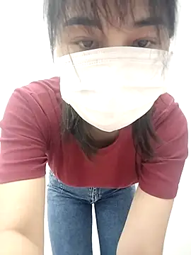 Chiipp69 online show from February 2026 02:05:02 PM