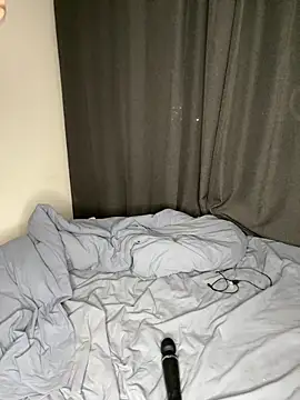 hey shinyy online show from December 2025 05:21:01 PM