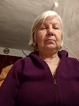 KlaudiaDarling online show from February 2026 04:02:01 PM