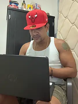 Snapshot of bigdick211292 chatting on July 2026 02:05:02 AM bigdick211292 online show from July 2026 02:05:02 AM