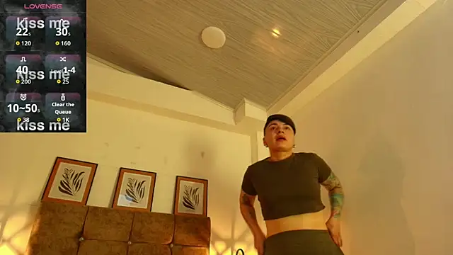 kat paradise online show from April 2026 11:52:01 AM