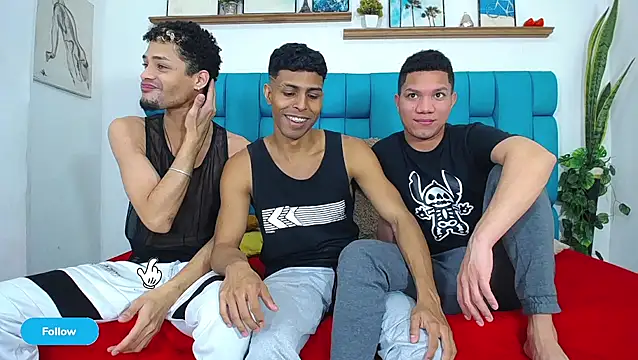 Interracial Snow Bunny online show from April 2026 09:39:33 PM