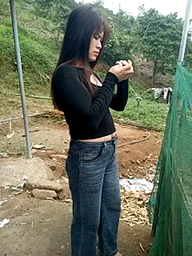 congchua977 online show from February 2026 02:12:02 AM