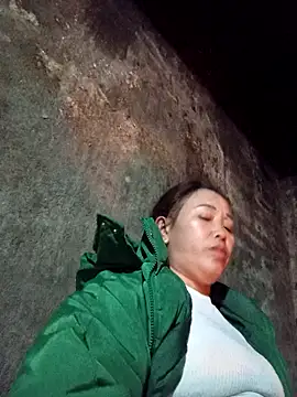 dakota-kis online show from February 2026 01:04:02 PM