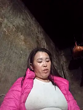 dakota-kis online show from February 2026 12:15:01 PM