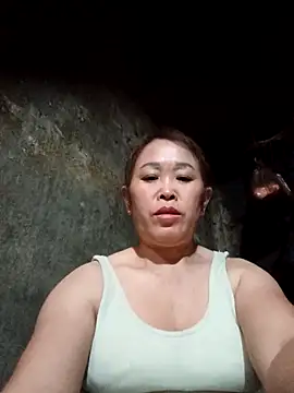 dakota-kis online show from April 2026 11:52:02 PM