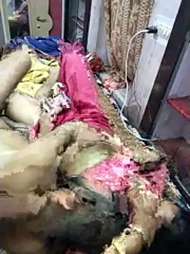 hornycouple20000 online show from February 2026 04:06:01 PM