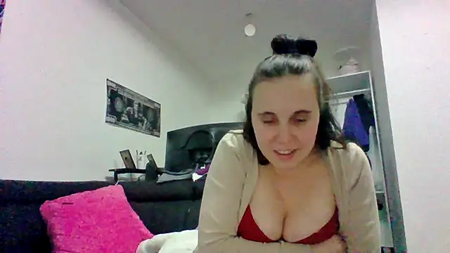 mor anal2000 online show from February 2026 07:52:01 PM