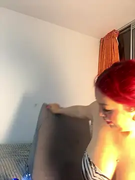 Talia Foxx online show from January 2026 12:37:01 AM