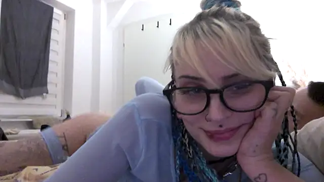 Snapshot of RealB25 chatting on January 2026 09:39:02 PM RealB25 online show from January 2026 09:39:02 PM