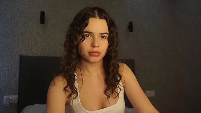 Snapshot of linclars chatting on March 2026 01:05:02 PM linclars online show from March 2026 01:05:02 PM