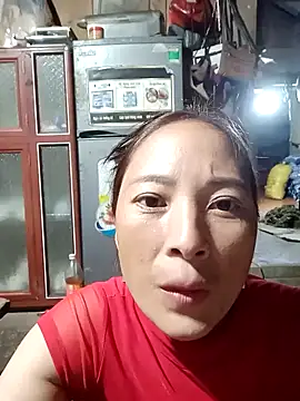 Snapshot of muamua99 chatting on February 2026 11:33:01 AM muamua99 online show from February 2026 11:33:01 AM