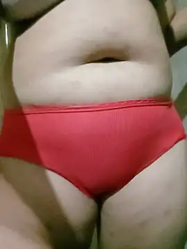 Snapshot of Muimui99 chatting on May 2026 05:45:02 AM Muimui99 online show from May 2026 05:45:02 AM