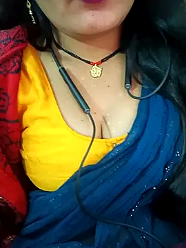 Snapshot of Rinaa_01 chatting on January 2026 04:20:01 PM Rinaa 01 online show from January 2026 04:20:01 PM