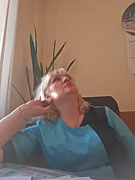 AliceStar333 online show from January 2026 06:50:02 AM