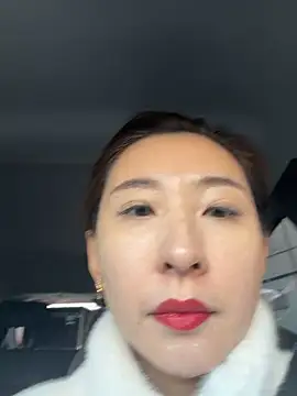 Snapshot of Jingjingxiang-520 chatting on February 2026 02:10:02 AM Jingjingxiang-520 online show from February 2026 02:10:02 AM