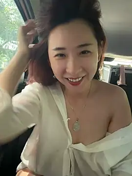 Jingjingxiang-520 online show from May 2026 05:15:01 AM