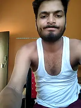 Snapshot of avi007pp chatting on July 2026 06:51:01 AM avi007pp online show from July 2026 06:51:01 AM