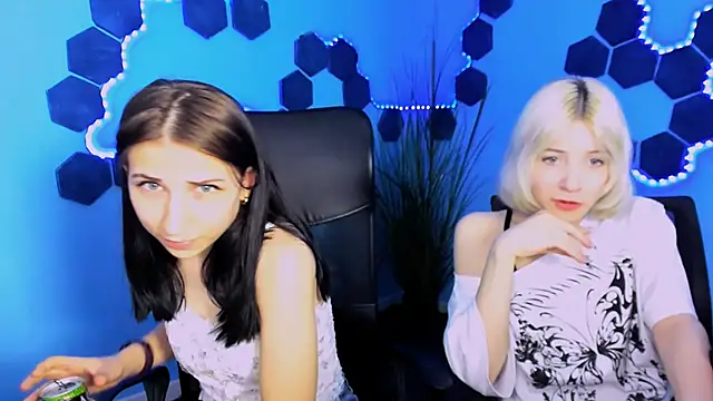 sweetie chloe  online show from May 2026 08:44:01 AM