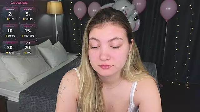 Angel  Grace online show from April 2026 12:11:02 AM